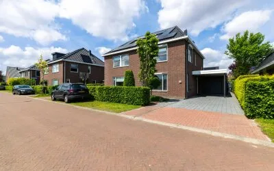 Twee-onder-één-kap te koop: Menkarstraat 12, Zuidhorn Zuidhorn