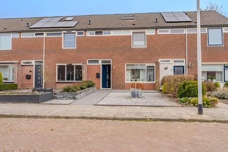 Tussenwoning te koop: Mennersingelaan 4, Onstwedde Onstwedde