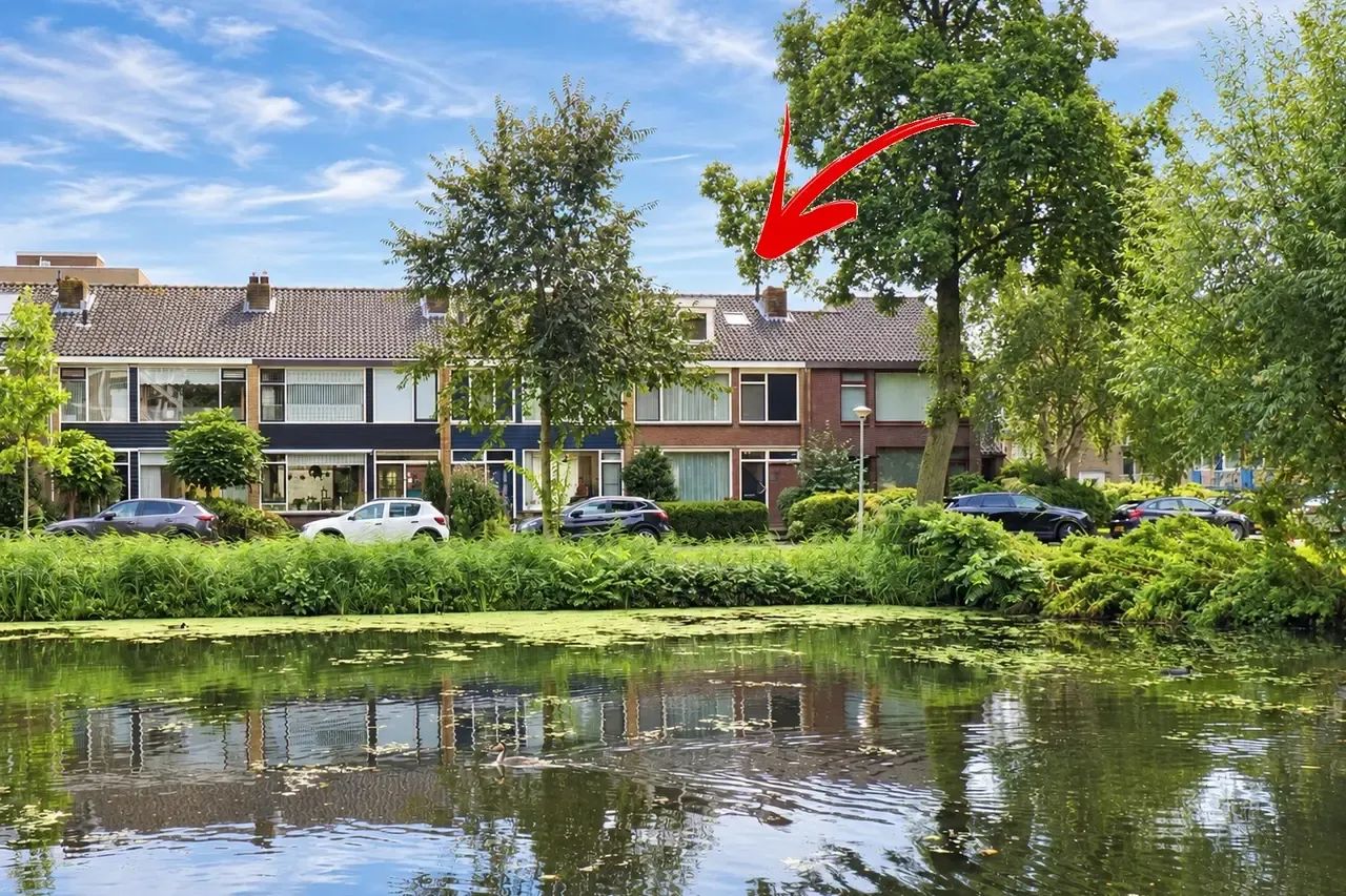 Tussenwoning te koop: Menno ter Braakstraat 9, Papendrecht