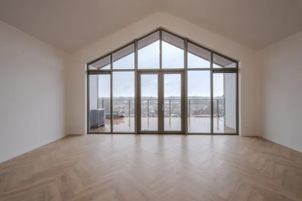 Woning te huur: Menno Simonszplein, Geschiedschrijversbuurt Haarlem