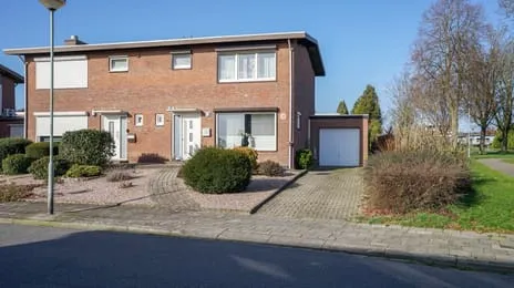 Hoekwoning te koop: Mentenlaan 14, Nieuwenhagerheide Landgraaf