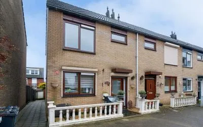 Hoekwoning te koop: Merantistraat 42, Oud IJsselmonde Rotterdam