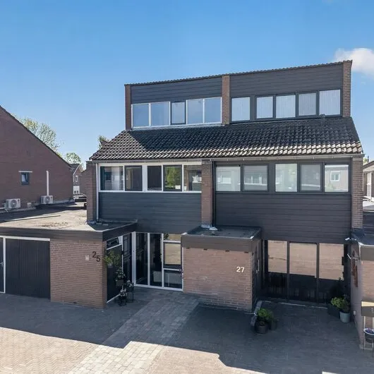Tussenwoning te koop: Mercuriusbaan 25, Klazienaveen-Noord Klazienaveen