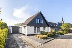 Vrijstaande woning te koop: Merelerf 15, Numansdorp