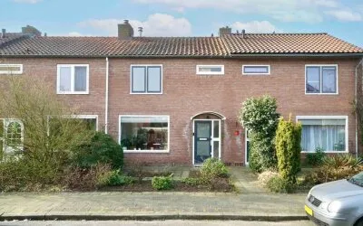 Tussenwoning te koop: Merelstraat 22, Zangvogelbuurt Amersfoort