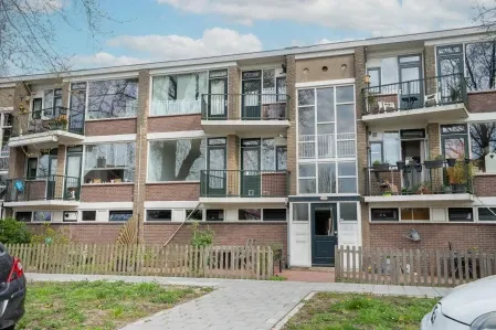 Appartement te koop: Merelstraat 50, Wormerveer West Wormerveer