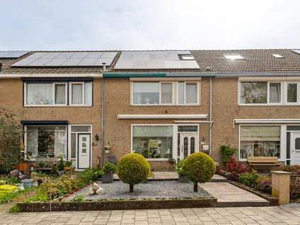 Tussenwoning te koop: Merelstraat 9, Vogelbuurt-Zuid Sliedrecht