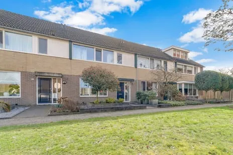 Tussenwoning te koop: Merelweg 14, Nijverdal Oost Nijverdal