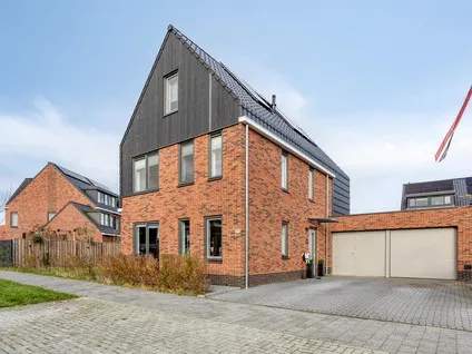 Vrijstaande woning te koop: Merelweg 70, Heerhugowaard