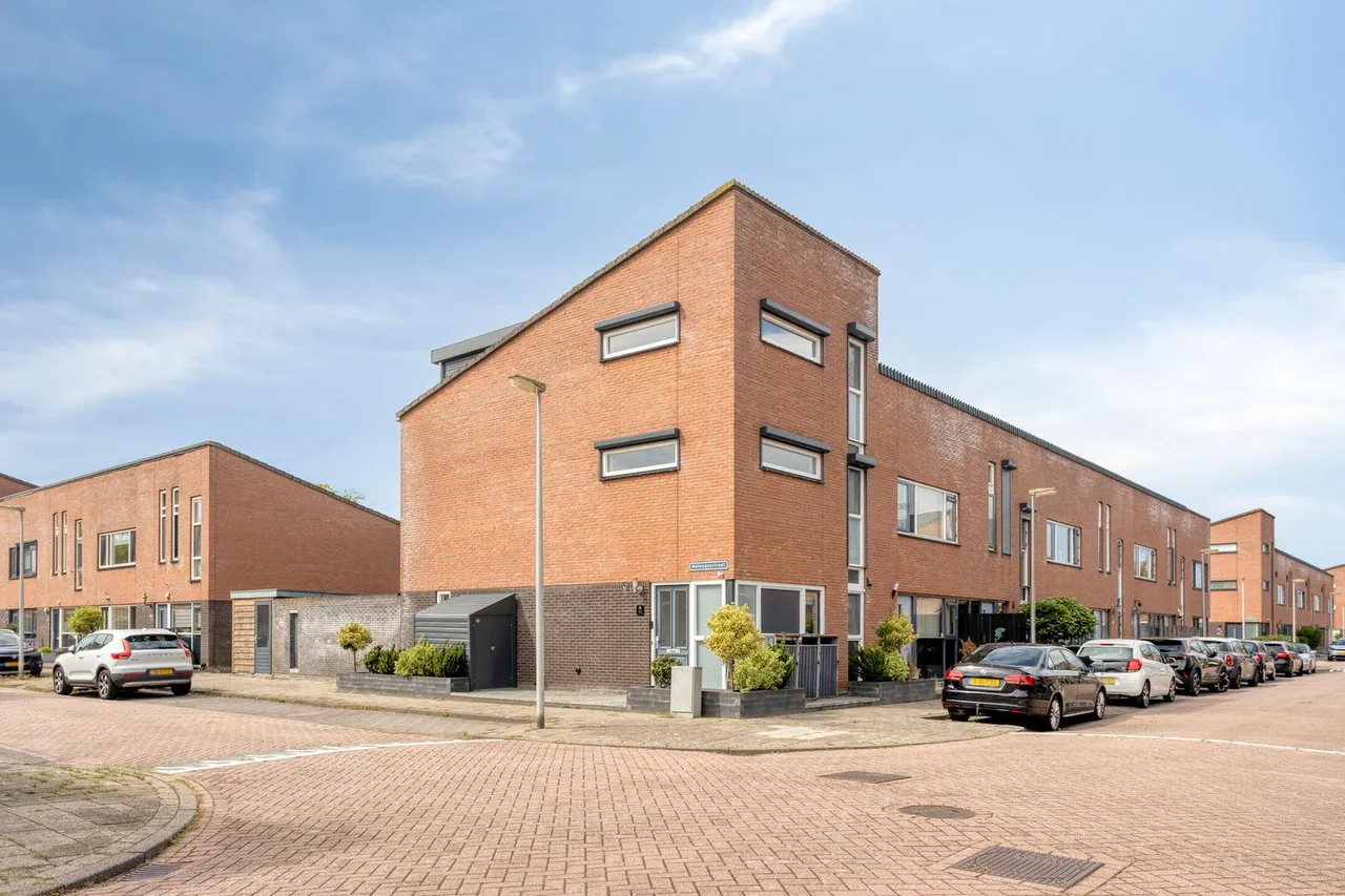 Hoekwoning te koop: Mérenguestraat 18, Purmerend