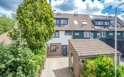Tussenwoning te koop: Merijntje Gijzenburg 2, Burgenbuurt Capelle Aan Den Ijssel