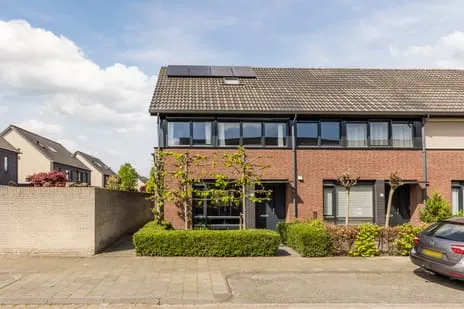 Hoekwoning te koop: Merkelbeekstraat 17, Leeuwerik Midden Tilburg
