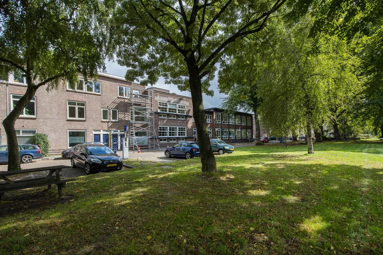 Appartement te koop: Merwedekade 161, Utrecht