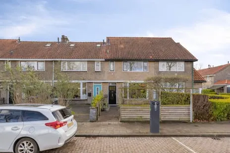 Tussenwoning te koop: Merwedestraat 187, Amerstraat en omgeving Dordrecht