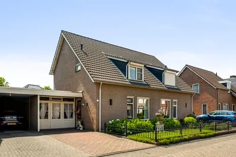 Tussenwoning te koop: Merwijckstraat 46, Sevenum Sevenum