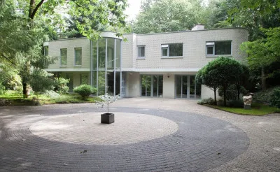 Vrijstaande woning te koop: Mesdaglaan 12D, Bosch en Duin Bosch En Duin