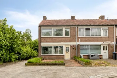Hoekwoning te koop: Mesdagstraat 40, Herreweg Roosendaal
