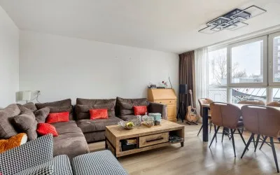Appartement te koop: Messiaenplantsoen 102, Muziekwijk Z.-West Almere