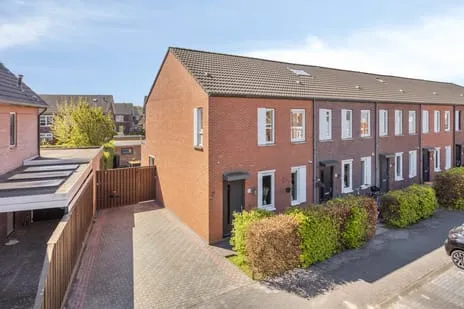 Hoekwoning te koop: Metselaarsgilde 14, De Gilden Dronten