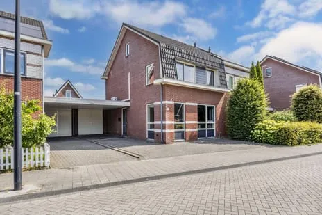 Hoekwoning te koop: Metselaarsgilde 7, De Gilden Dronten