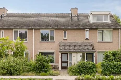 Terraced house for sale: Mevr. Brantlaan 37, Ekenrooi Waalre