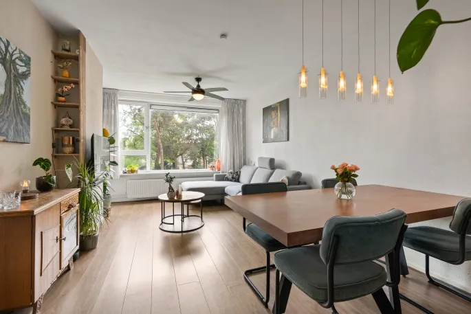 Appartement te koop: Mevr. Kuipers-Rietberglaan 17, Dijnselburg Zeist
