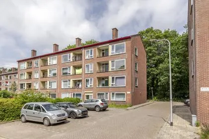 Apartment for sale: Mevr. Kuipers-Rietberglaan 43, Dijnselburg Zeist