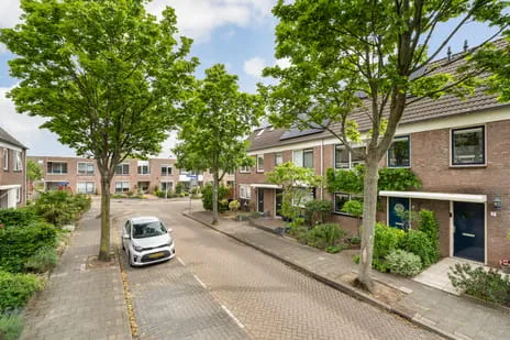 Tussenwoning te koop: Meynertzhagenstraat 5, Vliettuinen Wateringen