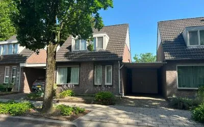 Terraced house for sale: Mgr. Bannenberglaan 3, Waalre Waalre