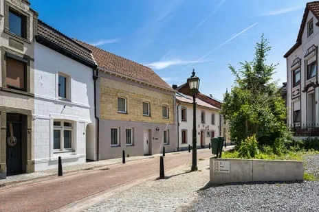 Tussenwoning te koop: Mgr. Brulsstraat 11, Hulsberg Hulsberg