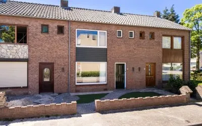 Tussenwoning te koop: Mgr. Frenckenstraat 9, Slotjes-Midden Oosterhout