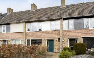 Tussenwoning te koop: Mgr. Dr. Th. Goossensstraat 45, Hoge Akker Best