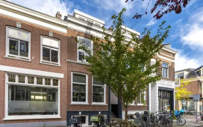 Tussenwoning te koop: Mgr. van de Weteringstraat 78, Buiten Wittevrouwen Utrecht