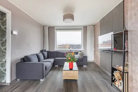 Appartement te koop: Mgr. W.M. Bekkerslaan 14, Sluispolder West Maassluis