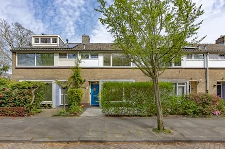 Tussenwoning te koop: Mgr P.J. Willekenslaan 15A, Huis te Lande Rijswijk (Zh)