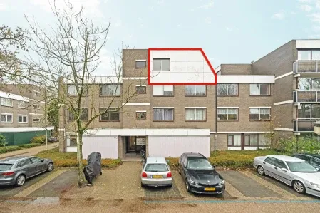 Appartement te koop: Michaëlplein 70, Duivendrecht