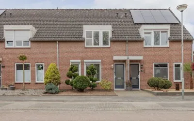 Tussenwoning te koop: Michelslaan 20, Hegelsom