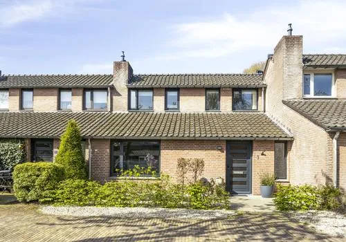 Tussenwoning te koop: Michiel de Ruyterlaan 3, Molenhoek Rosmalen