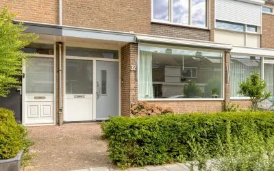 Tussenwoning te koop: Midaslaan 32, Oude Gracht-West Eindhoven