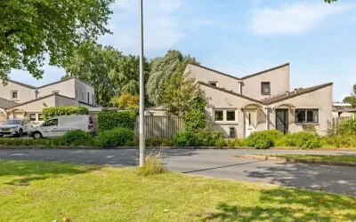 Tussenwoning te koop: Middelburghof 8, Stedenwijk Midden-west Almere