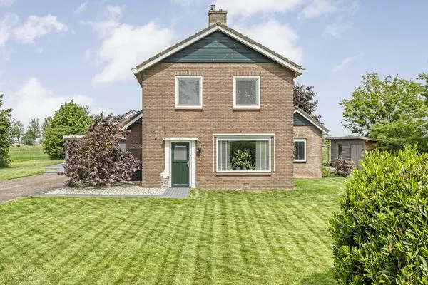 Vrijstaande woning te koop: Middelerstraat 1, Middel Olst