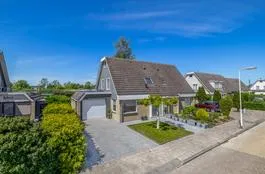 Twee-onder-één-kap te koop: Middelgronden 12, Lemmer-West Lemmer