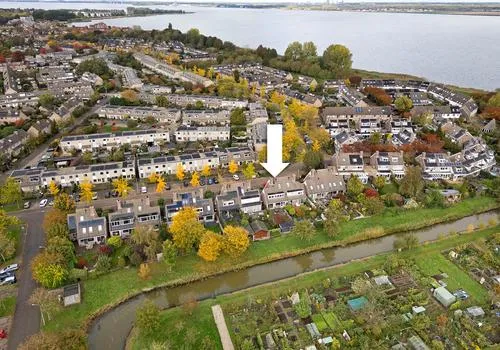 Koopwoning: Middelgronden 64 in Huizen - €710.000 - 137m²