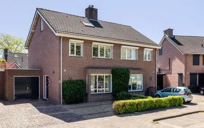 Tussenwoning te koop: Middelhei 86, Heikant-Oost Veldhoven