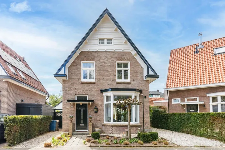 Vrijstaande woning te koop: Middellaan 45, Sprengenbos Apeldoorn