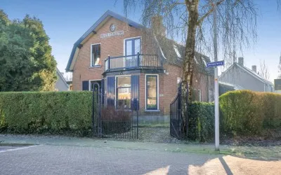 Vrijstaande woning te koop: Middelweg 63, Leersum