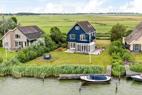 Vrijstaande woning te koop: Middelweg 97, Verspreide huizen Stavoren Stavoren