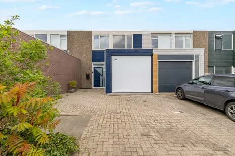 Tussenwoning te koop: Middelzand 2704, Middelzand Julianadorp