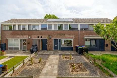 Tussenwoning te koop: Middelzand 3145, Middelzand Julianadorp