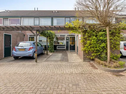 Tussenwoning te koop: Middelzand 3253, Julianadorp